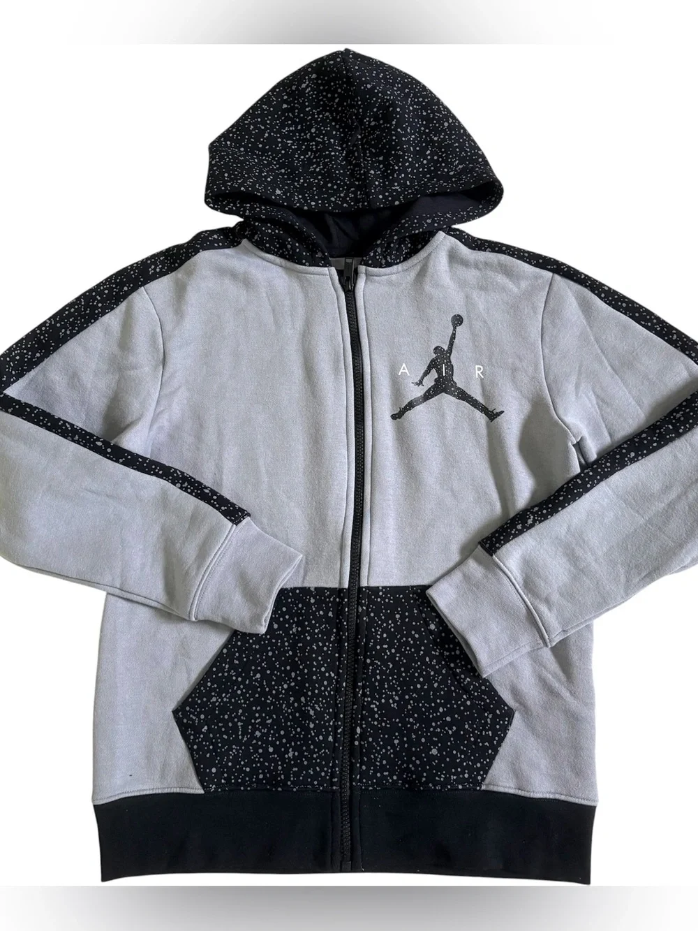 🔥 NIKE AIR JORDAN BOYS SIZE LARGE TOPS, HOODIES & JOGGERS CLOTHING BUNDLE!